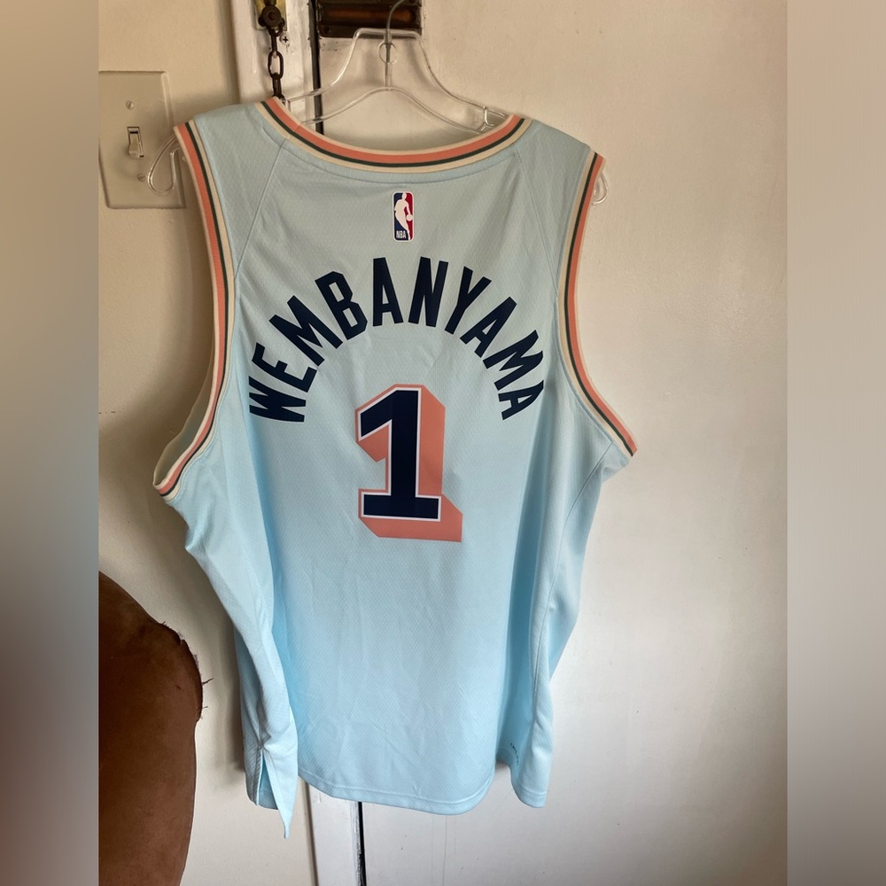 Victor Wembanyama San Antonio Spurs Nike men’s NBA city edition jersey XL